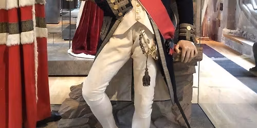 Dressing Nelson