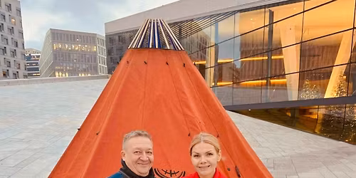 Juovlam\u00e1rkanat Oslos \/\/ Samisk julemarked i Oslo