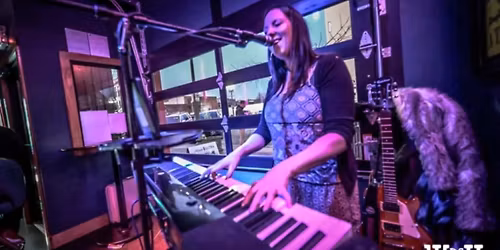 Michelle Solo Live at The Hive Taproom