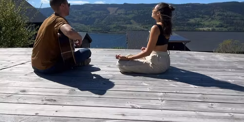 \u2728 Sunday S\u0101dhana \u2014 \u0101sana & bh\u0101kti \u2728