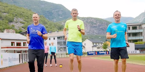 L\u00f8peteknikk hos Sport 1 Fr\u00f8ya med  Hverdagstreneren  og Fr\u00f8ya L\u00f8pefestival