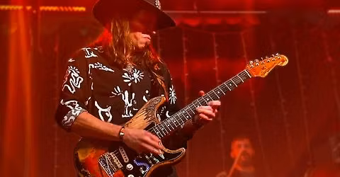 Texas Flood at LaStella Steakhouse and Lounge