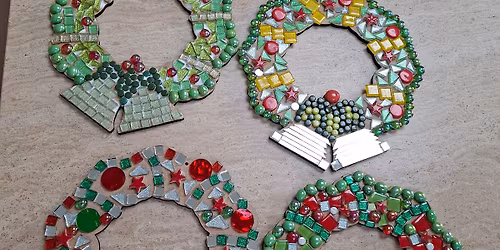 Festive Mosaic Wreath Workshop