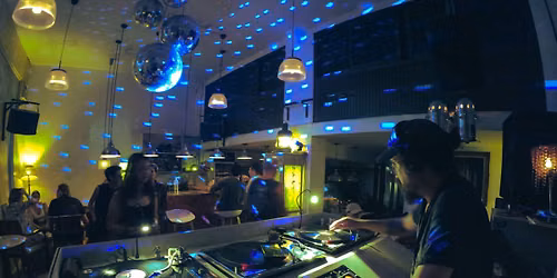 Krit Morton Invites Bangkok vinyl junkie presents; 6 hours of his solo vinyl set