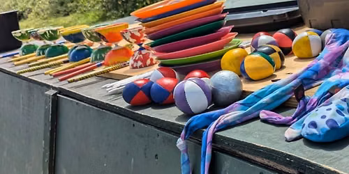 Funshine Days - Circus Skills and Slackline Workshops - Hotham Park Bandstand