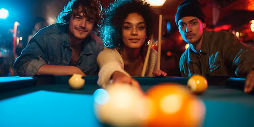 Wings Thursday \/ Pool Special