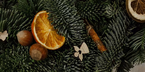 Yule Wreath Making Workshop - Family Session