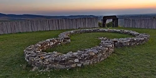 KLENOTY \u017dENSKEJ SPIRITUALITY SLOVENSKA A OSLAVA JESENNEJ ROVNODENNOSTI 