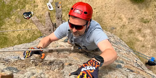 Matkakool: kaljuronimine Karulas