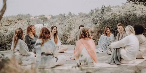 N\u0150I CSOPORT \ud83c\udf37 Archet\u00edpusok \u00e9s N\u0151i f\u00e1jdalmak old\u00e1sa, Gy\u00f3gy\u00edt\u00e1sa \ud83c\udf39 Csal\u00e1d\u00e1ll\u00edt\u00e1s n\u0151i k\u00f6rben