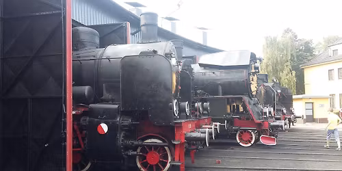 MAJ\u00d3WKA 2026 - starym poci\u0105giem na wycieczk\u0119!