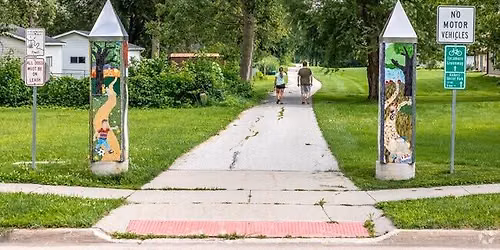 Neighborhood Walk on the Sycamore Greenway