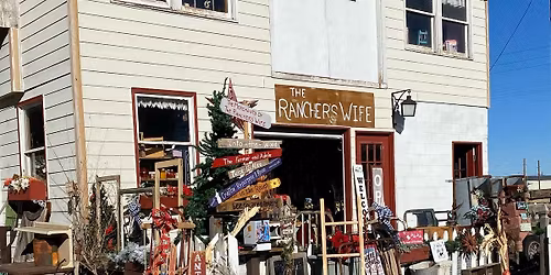 Paint and Sip!! Create a Spring Seed Box