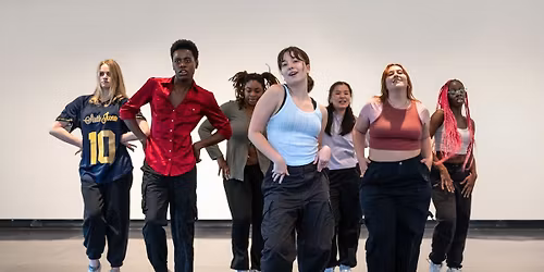 K-Pop Dance Performance!