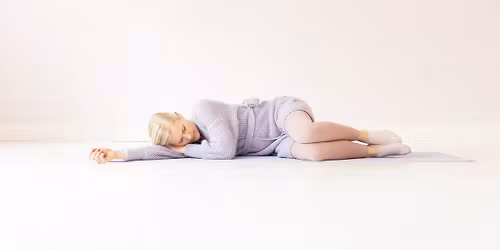 YEAR OF YIN -syvent\u00e4v\u00e4 yinjoogaopettajakoulutus 2026-2027