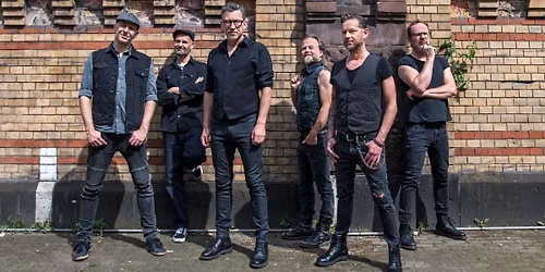 Fiddler's Green Openair - B\u00fchne am Teich