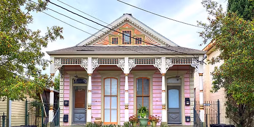 Historic House Specialist: a continuing-education class for real estate professionals