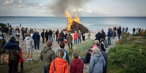 Sankt Hans aften p\u00e5 Rude Strand
