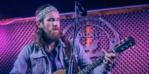 Alex Williams Returns