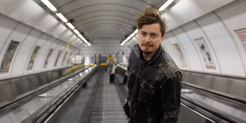 Nikita Afanasjew "Sputnik - Wodka, Kaviar und falsche Wahrheiten"- LESUNG