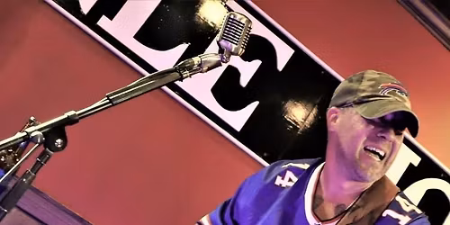 Live Music Featuring Chris Moore