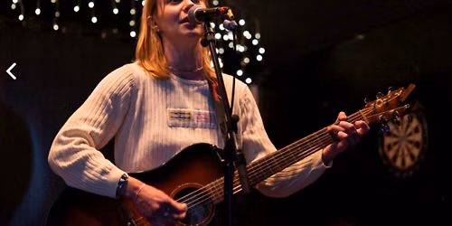 105 Live Halloween Showcase: Featuring Headlight Rivals, Hannah Norris & Megan Luttrell