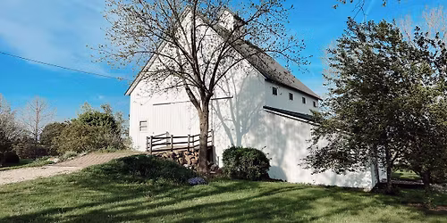 SPRING AT THE BARN: The Barn at Daydream Abode