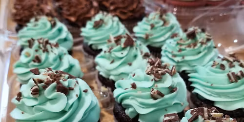 KIDS CLASS: Cupcake Decorating (Ages 7-15)