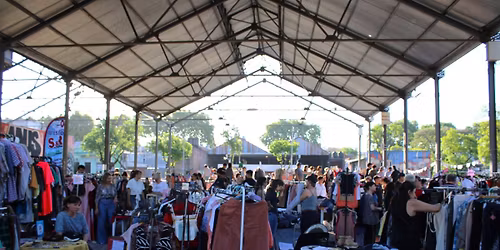 La Madre de las Second Hand - Plaza Cagancha 