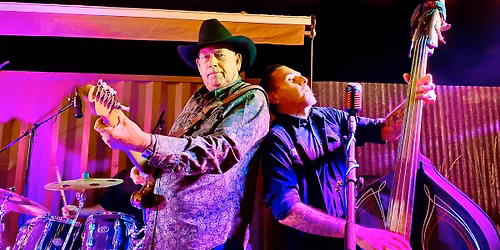 82 Deluxe @EMC Switchback Lounge - Porterville