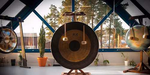 Yin restorative og Gongbad hos OSS i romjula 