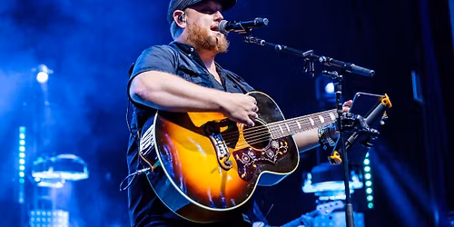 LUKE COMBS UK - Berlin, Hole 44