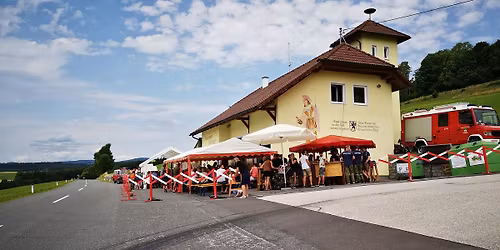 Dorffest der Feuerwehr Sch\u00f6negg
