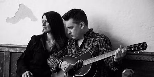 Tennessee twin (COUNTRY WEEKEND)