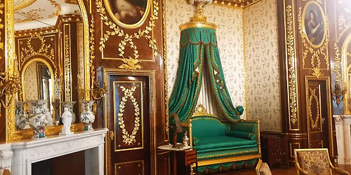 Kr\u00f3lewskie tajemnice. Zwiedzanie Zamku Kr\u00f3lewskiego z przewodnikiem.