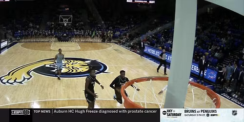 Saint Peter's Peacocks at Quinnipiac Bobcats Mens Basketball