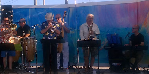 Mambo Loco at Tiki Joe's Meschutt Beach
