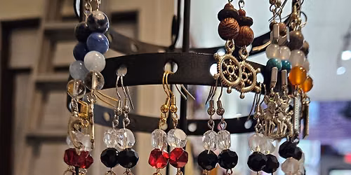 DIY Earrings Workshop with Jasmine