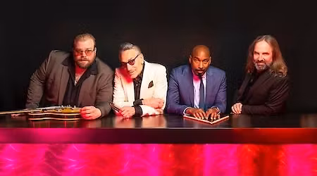 Rick Estrin and The Nightcats