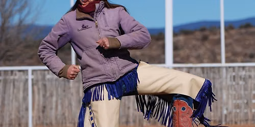 Saddle School lower leg stability