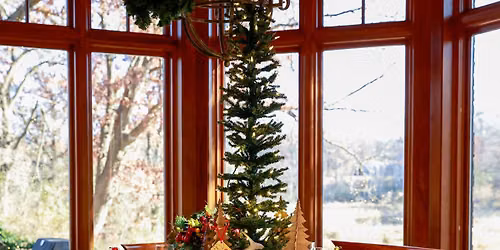 2026 Holiday Home Tour & Boutique!