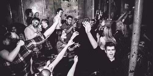 Sounds Familiar Music Quiz - Christmas Party Nottingham