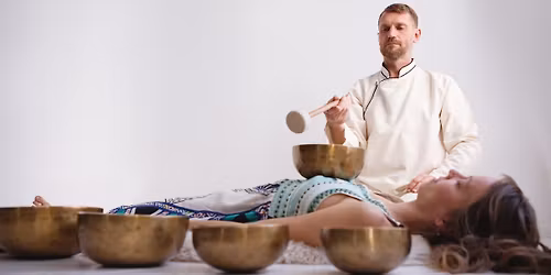 \u0417\u0432\u0443\u043a\u043e\u0432\u043e\u0439 \u0431\u0435\u0441\u043a\u043e\u043d\u0442\u0430\u043a\u0442\u043d\u044b\u0439 \u043c\u0430\u0441\u0441\u0430\u0436 \u0441 \u043d\u0430\u0431\u043e\u0440\u043e\u043c \u043f\u043e\u044e\u0449\u0438\u0445 \u0447\u0430\u0448 - \u043f\u0440\u043e\u0444\u0435\u0441\u0441\u0438\u043e\u043d\u0430\u043b\u044c\u043d\u044b\u0439 \u043a\u0443\u0440\u0441 \u043e\u0431\u0443\u0447\u0435\u043d\u0438\u044f