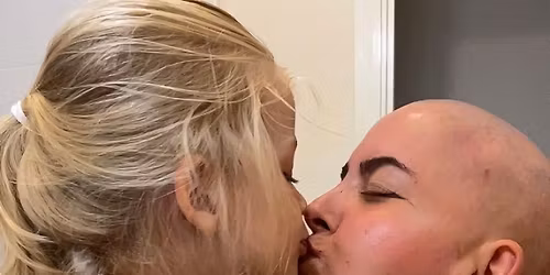 Alopecia Fundraiser karaoke \ud83c\udfa4 night