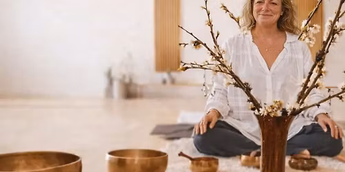 Klangmeditation \u2013 en afstressende start p\u00e5 Pinsen \ud83c\udf3f\u2728