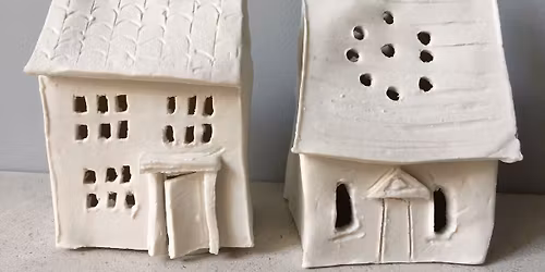 Porcelain Cottages with Judith Davies