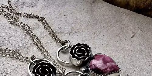 "Make it at Meltdown" Blooming Heart Pendant