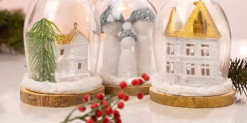 \u201cWintery Wonderland\u201d wine snow globe making