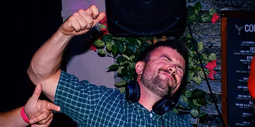 AIRED SELECTS: May Mashup, 23\/05\/26, Under THE Prom