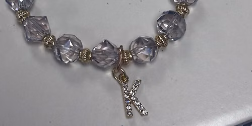 Beaded wristlet cell phone holder 6p $22
